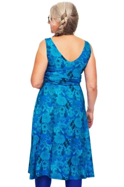 Sale Anna klänning Illusion Blå Klänningar