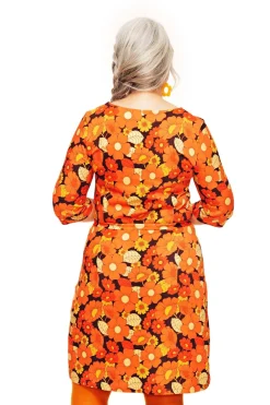 Online Doris klänning 1970 orange Klänningar