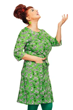 Clearance Doris klänning Tigrar Grön Klänningar