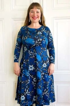 Clearance Kajsa klänning Melodi blå Klänningar