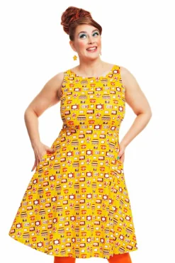 Fashion Saga klänning TV Gul Klänningar