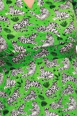 Online Vera klänning Tigrar Grön Klänningar
